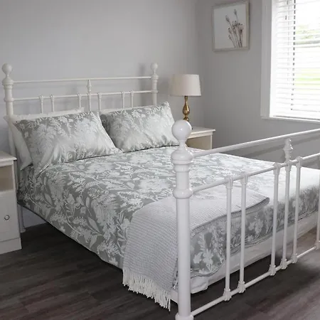 Willow Country * Killarney